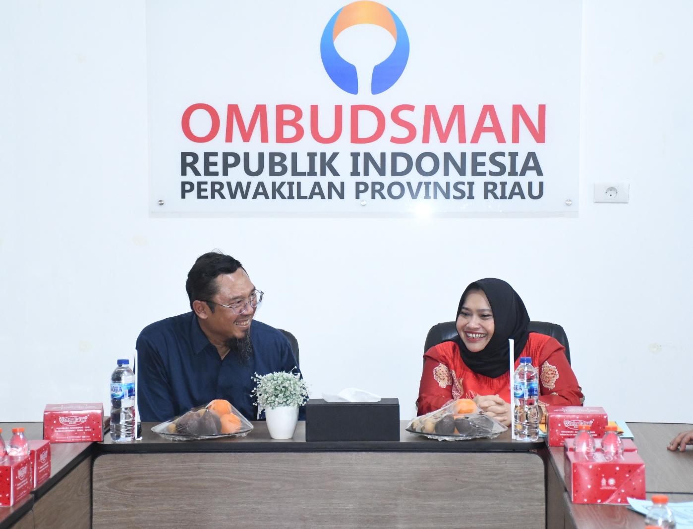 Ingin Tingkatkan Pelayanan Publik, Bupati Kasmarni Silaturahmi ke Ombudsman