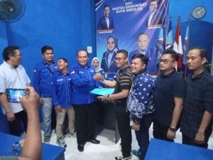 Balon Wali Kota Sibolga Syukri Penarik Daftar Ke Partai Demokrat