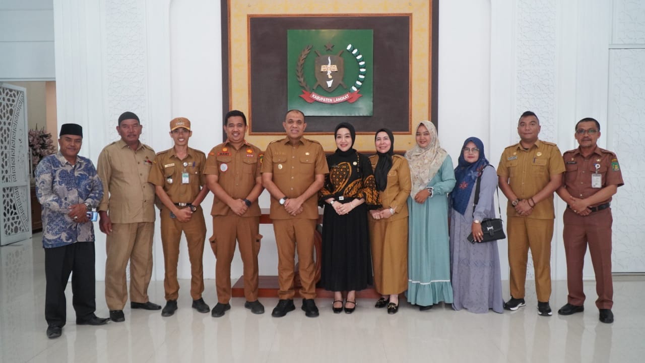 Pj Bupati Langkat Terima Audiensi dari Desa Teluk Bakung