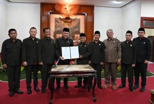 Rapat Paripurna Pembentukan Fraksi dan Pengusulan Pimpinan DPRD Tulungagung
