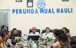 Pengurus dan Anggota PD Perpamsi Sumut Kunker Ke Tapteng, Pj Bupati Tapteng PAD Perumda Mual Nauli Meningkat