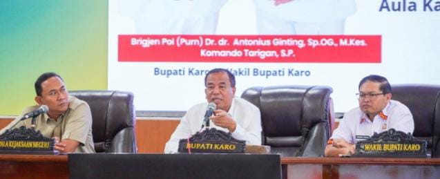 Bupati Pimpin Rapat Lanjutan Peringatan Hari Jadi Kabupaten Karo ke-79
