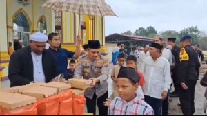 Satbrimob Polda Sumut Gelar Bakti Sosial di Jumat Berkah dan Minggu Kasih
