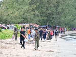 Bupati Tapteng Bangkitkan Kembali Semangat Gotong Royong