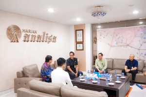 Rico Waas Bersilaturahmi ke Harian Analisa