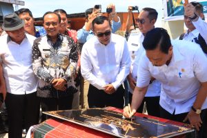 Wabup Samosir Dampingi Ketua DEN RI Resmikan Abe Hotel dan Convention