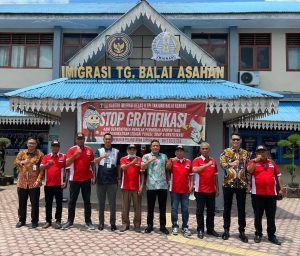 Kakan Imigrasi TBA Kelas II TPI Sambut Hangat Audensi DPC.PWRI Dengan Penuh Keakraban