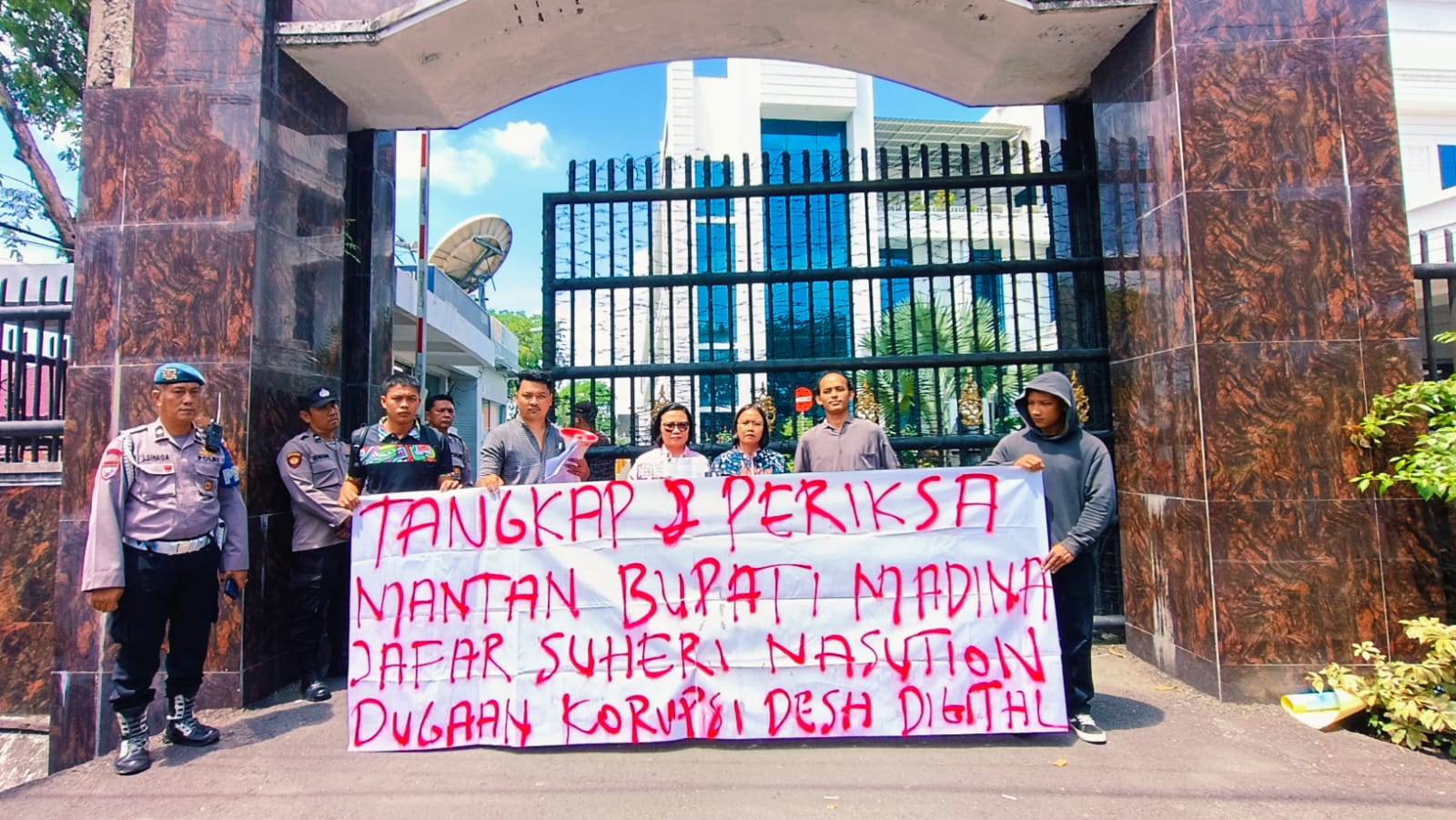 Tangkap Mantan Bupati Madina Jafar Sukhairi Nasution Karena Korupsi Proyek Desa Digital