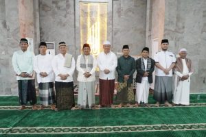 Bupati dan Forkopimda Salat Idul Adha di Masjid Al-Anwar, Wujudkan Ukhuwah dan Kepedulian