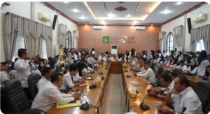 Tenaga Kesehatan dan Guru Honorer Beraudiensi ke DPRD Langkat
