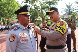 Kapolres Langkat Pimpinan Apel Gelar Pasukan Ops Patuh Toba 2025