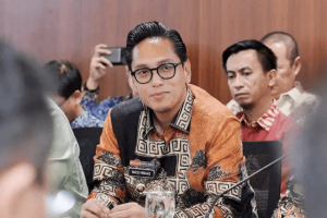 ‎Aktivis: Rico Waas, Wali Kota Medan ‘Bengak’ ‎
