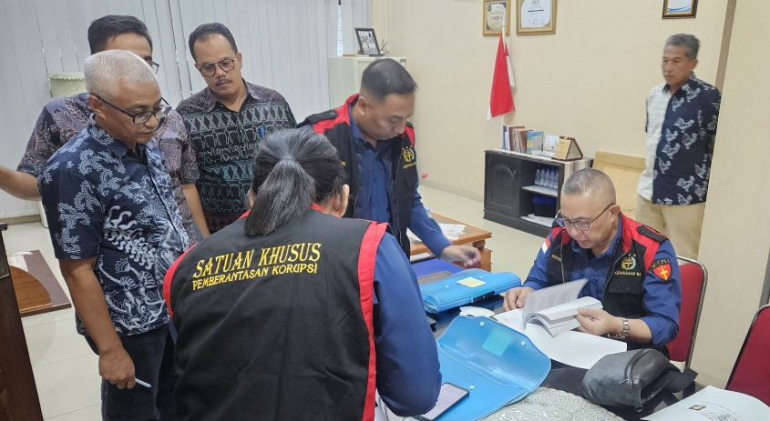 Kantor PTPN I Regional I Digeledah Kejatisu Terkait Korupsi Jual Aset ke Citraland