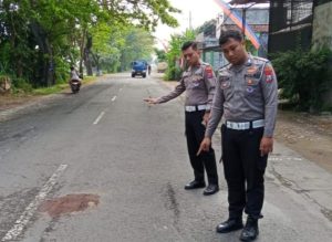 Kecelakaan Beruntun Tiga Motor di Campurdarat, Satu Tewas Ditempat