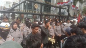 Polda Sumut Bertindak Tegas, 39 Orang Pengunjuk Rasa Diamankan