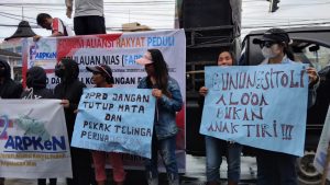 Walikota Gunungsitoli Dapat Fasilitas Mewah, Masyarakat Berunjukrasa