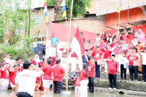 Semarak Kemerdekaan, Syaiful Ramadhan Pimpin Upacara di Sungai Deli