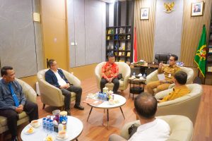 Rico WaasDukung Perayaan Natal Purasitabor