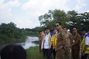 Rico Waas Tinjau Pekerjaan Floodway Sikambing-Belawan