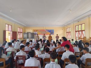 Polres Sibolga Gencarkan “Police Goes To School” di Sejumlah Sekolah, Edukasi Anti Tawuran dan Narkoba