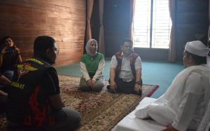 Ketua DPRD Langkat : Beri Bantuan Kepada Tuan Guru Babussalam dan Warga