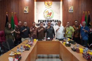 Bupati dan Wakil Bupati Tapanuli Utara Terima Kunjungan Lapangan Tim Kemenkeu dan PT SMI Terkait Penanganan Pascabencana