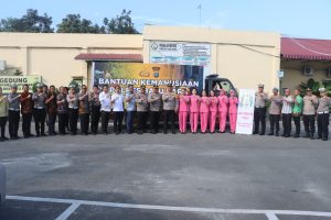 Polres Batu Bara Salurkan Bantuan Kemanusiaan untuk Korban Bencana Alam