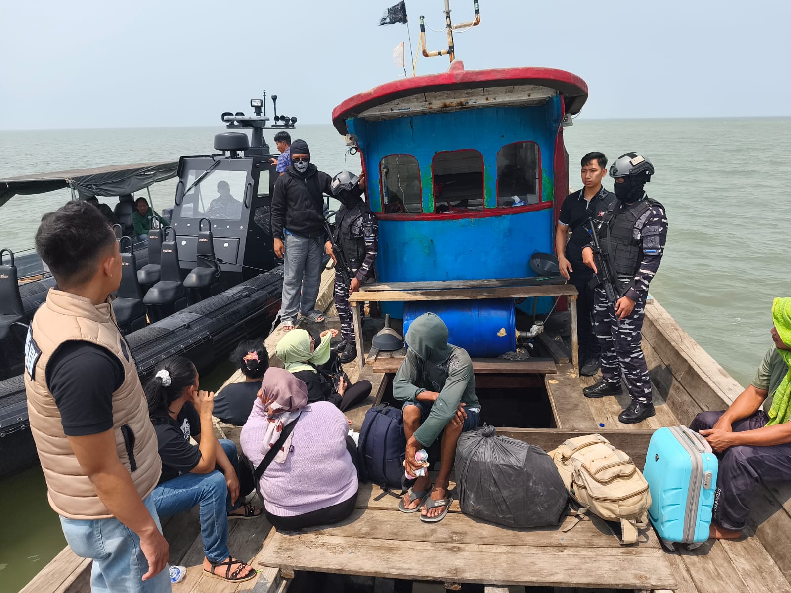 Bravo !! Operasi Gabungan TNI AL dan Imigrasi Berhasil Gagalkan Penyelundupan PMI