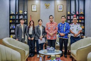 Dukung “Spirit Run 5K”, Rico Waas Ajak Mahasiswa PKL di Pemko Medan