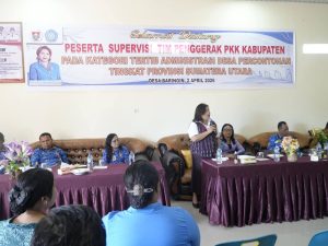 Ketua TP PKK Humbahas Supervisi Tertib Administrasi di Desa Baringin