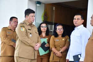 Bupati Samosir Terima Hibah Aset Rp.37 Miliar dari Kementerian PU