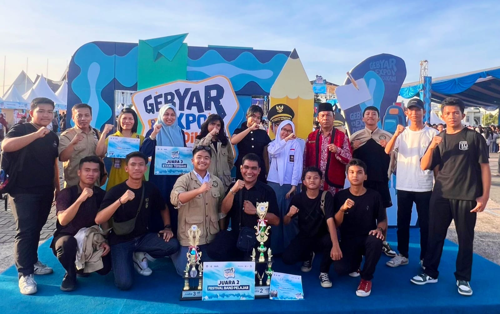 ‎D’BUMS SMAN 5 Medan Raih Juara II  Gebyar Expo Pendidikan 2026