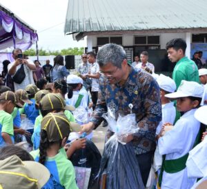 Dua Hari di Samosir, Ketua Pembina Posyandu Sumut Kahiyang Ayu Pastikan Pelayanan Posyandu Berjalan Optimal