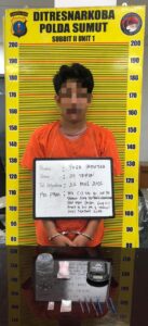 Rumah Kosong Pinggir Sungai Jadi Lokasi Transaksi Sabu, Polisi Menyamar Pembeli,Ringkus Pengedar