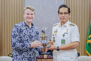 Terima Dubes Australia, Rico Waas Buka Peluang Investasi dan Kerja Sama Pendidikan