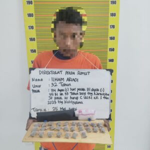 Tunggu Pembeli di Rumah, Pengedar 27 Paket Ganja di Medan Denai Ditangkap Polisi