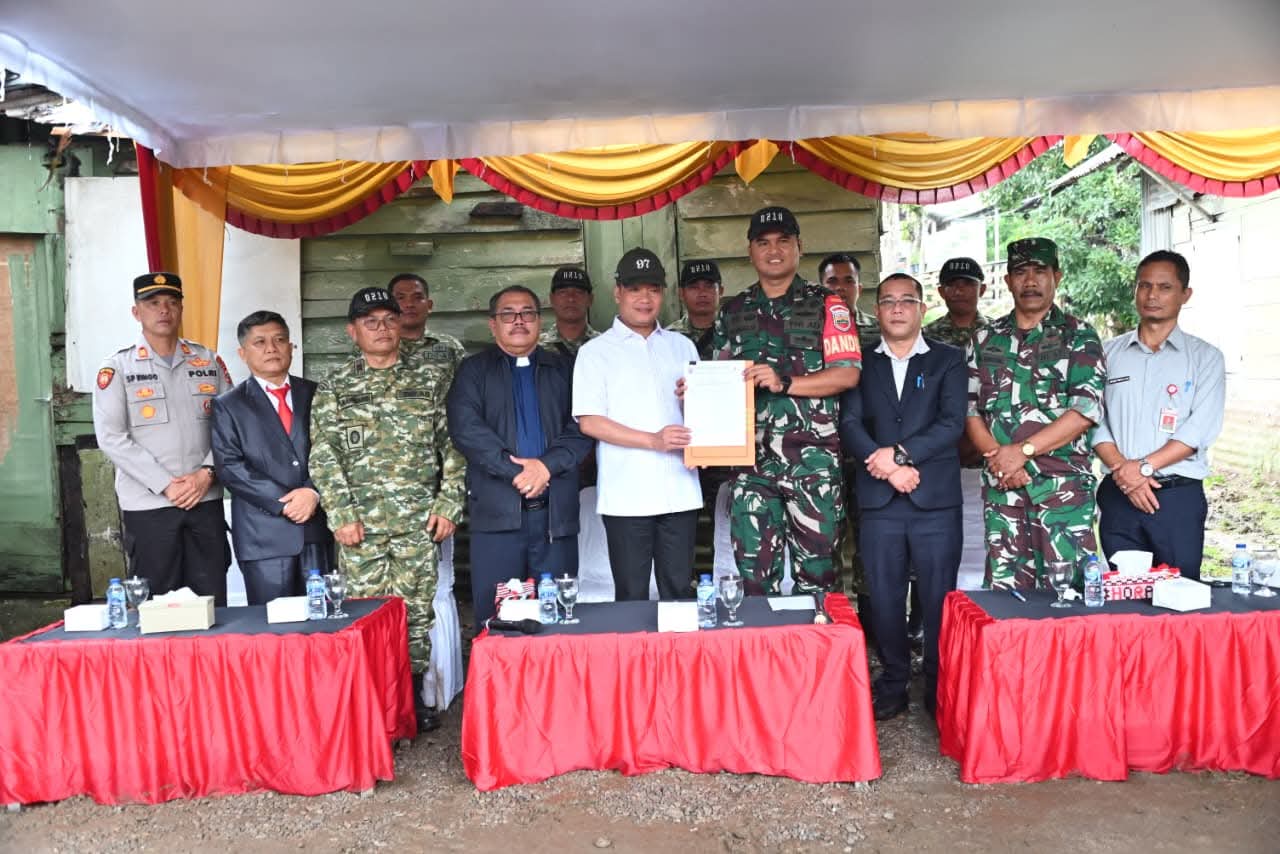Bupati Humbahas Letakkan Batu Pertama Pembangunan Rumdis Danramil 05 Doloksanggul