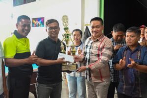 Bupati Humbahas Tutup Turnamen Biliar, Juara I Diraih Hendra Tambunan dari Toba