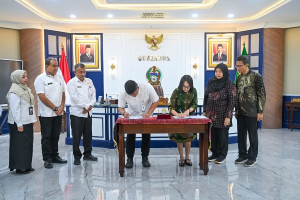 Tingkatkan Layanan Kesehatan Mata, Gubsu Gandeng RS Mata Cicendo