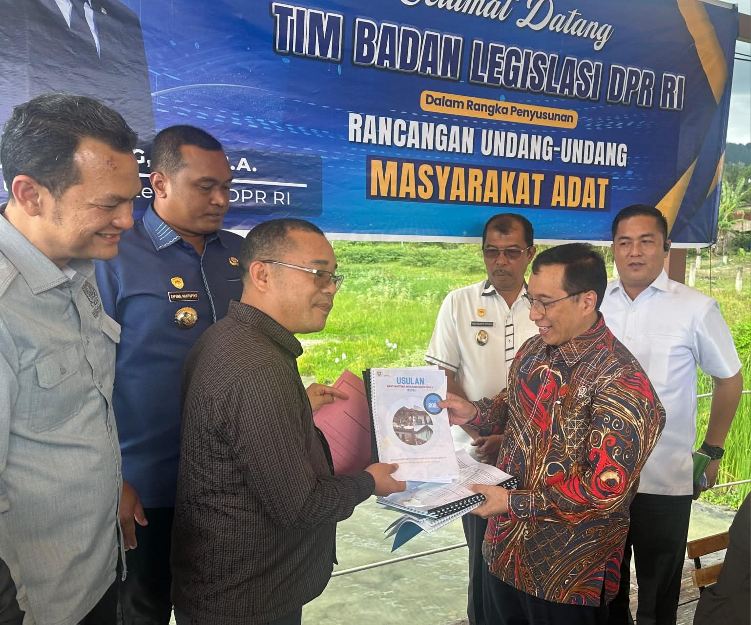 Pemda Humbahas Ikuti Kunjungan Kerja Baleg DPR RI di Toba, Bahas RUU Masyarakat Hukum Adat