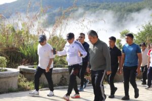 Pimpin Senam Bersama ASN, Bupati Taput Tekankan Disiplin dan Optimalisasi Aset Daerah