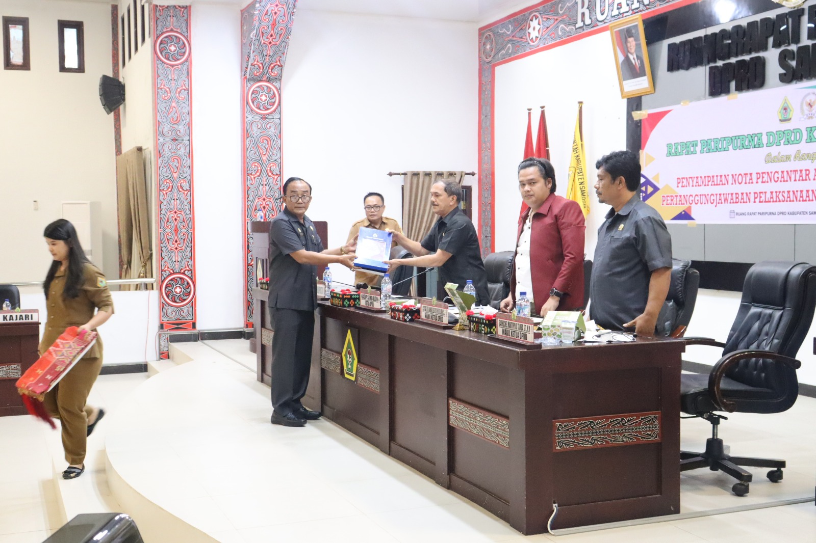 Wakil Bupati Samosir Sampaikan Nota Pengantar Ranperda Pertanggungjawaban Pelaksanaan APBD Tahun Anggaran 2025