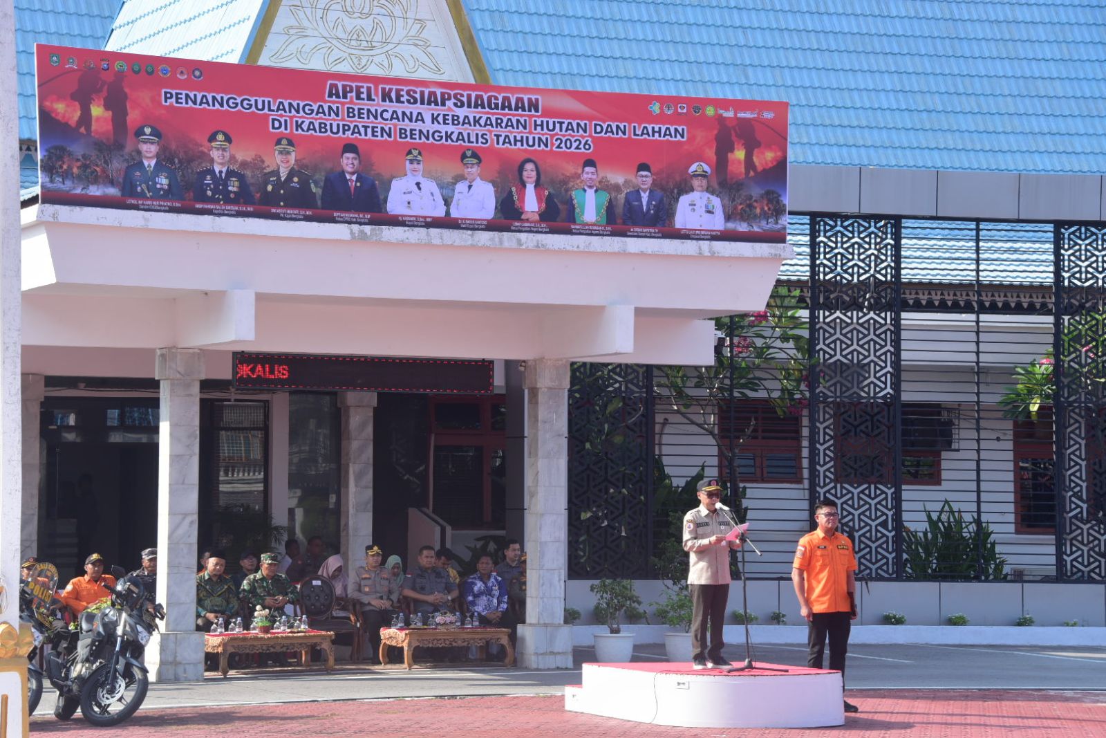 Sekda Bengkalis Pimpin Apel Kesiapsiagaan Penanggulangan Karhutla Tahun 2026