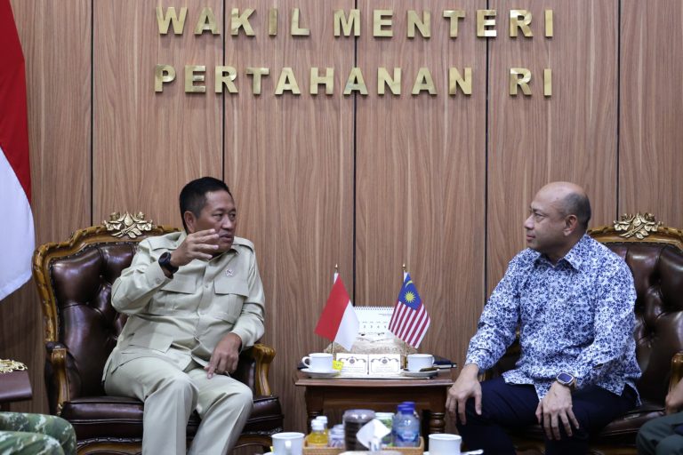 ‎Wamenhan RI Terima Kunjungan Kehormatan Deputy Secretary General Kementerian Pertahanan Malaysia ‎