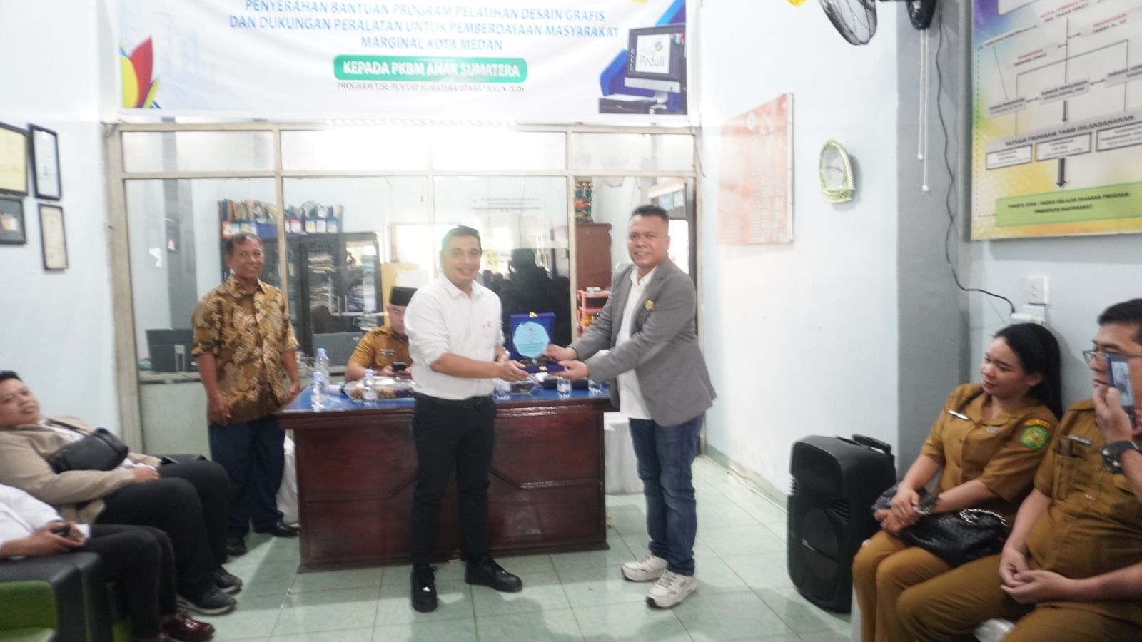 PLN UID Sumut Dukung Pelatihan Desain Grafis di PKBM Anak Sumatera