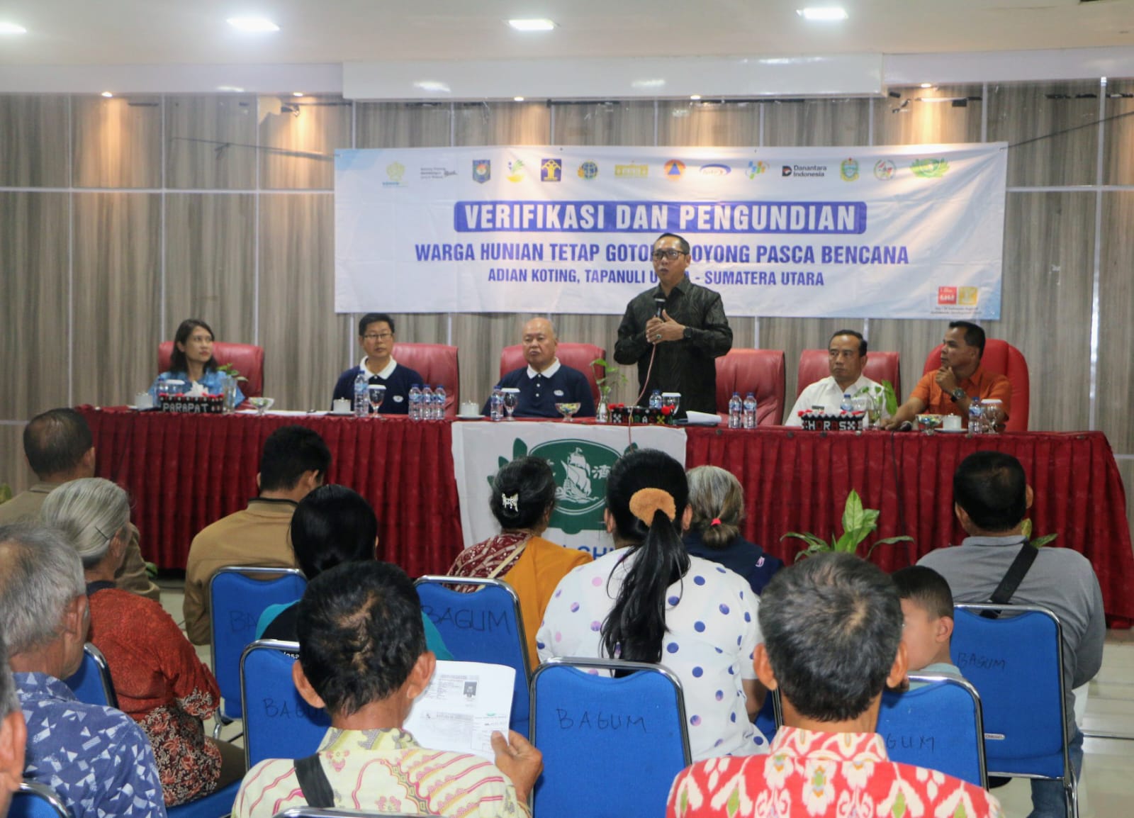 Bupati Tapanuli Utara Pimpin Verifikasi dan Pengundian 70 Unit Hunian Tetap “Kampung Parsaoran Nauli” Adiankoting