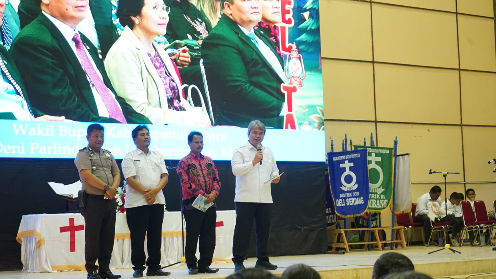 Pemkab Taput Tekankan Pembinaan Karakter dan Lima Pesan Emas pada Jambore Nasional Anak Sekolah Minggu HKBP 2026