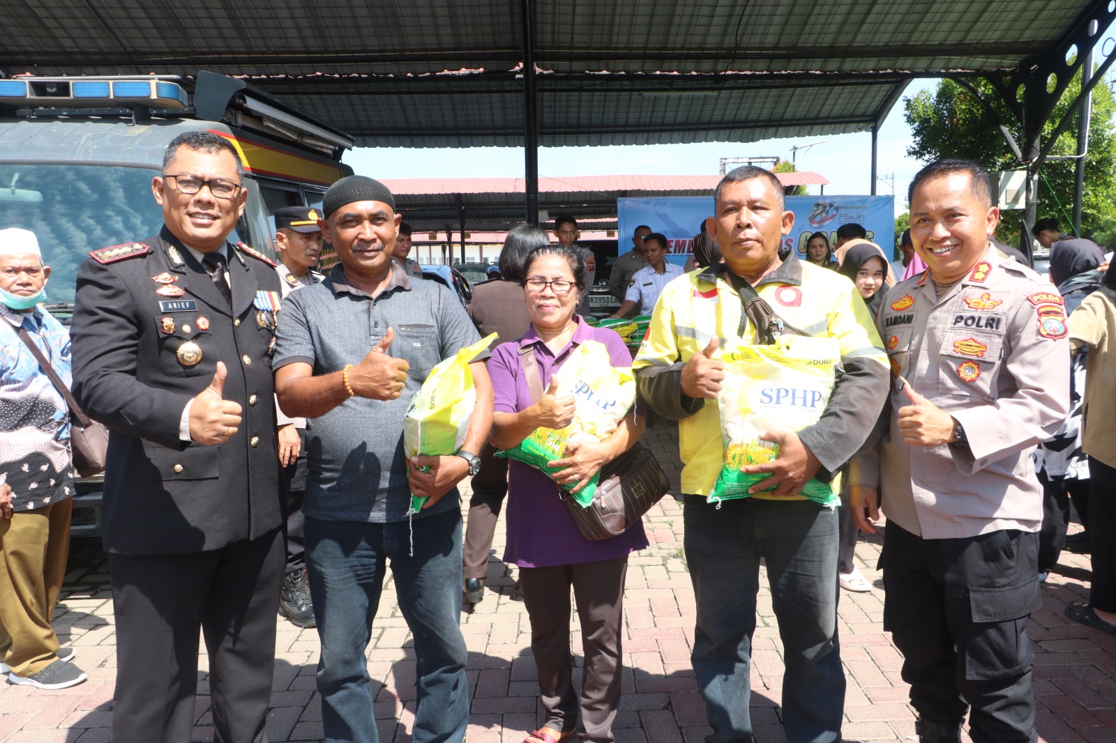 Hari Bhayangkara ke-80, Polda Sumut Salurkan Bantuan Beras untuk Penggali Kubur, Bilal Mayit hingga Tukang Becak
