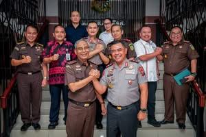 Perkuat Sinergi Penegakan Hukum, Kapolda Sumut Silaturahmi ke Kejati Sumut