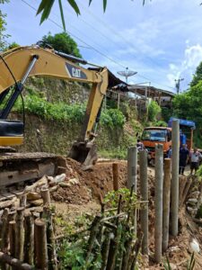 Pemkab Humbahas Bergerak Cepat Tangani Longsor di Desa Hauagong
